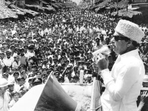 a-man-of-the-people-mg-ramachandran_e010560c-59df-11e5-ac8c-005056b4648e